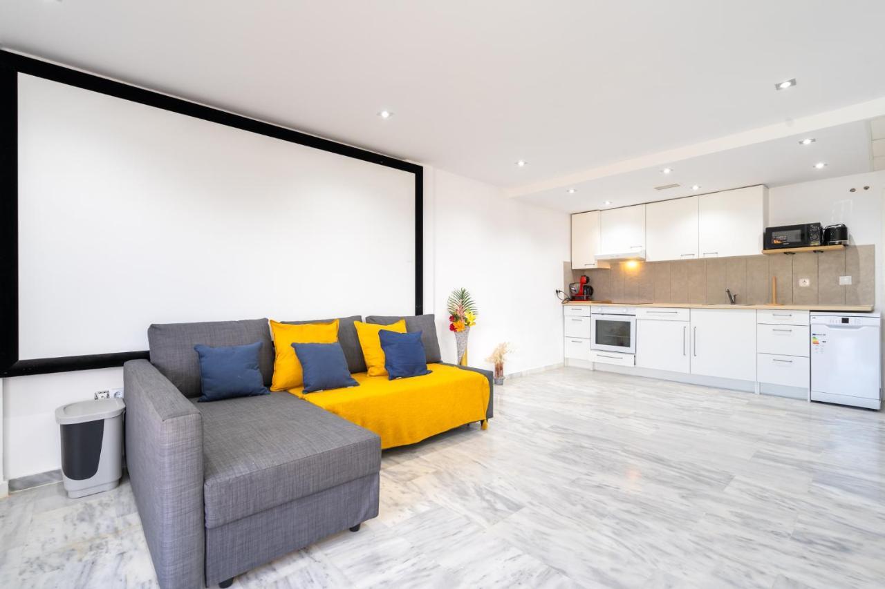 Luxury Cabopino